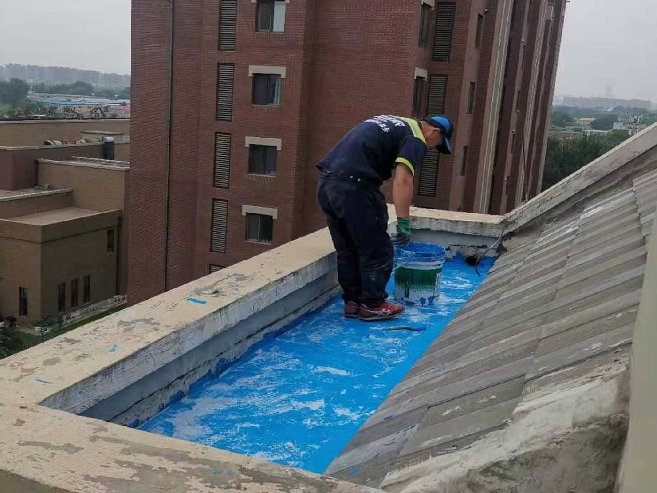 临安楼顶防水补漏